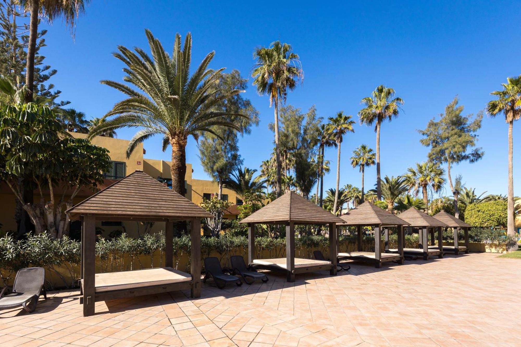 Home2Book Pool & Tennis Court Cozy Apt, Corralejo Bagian luar foto