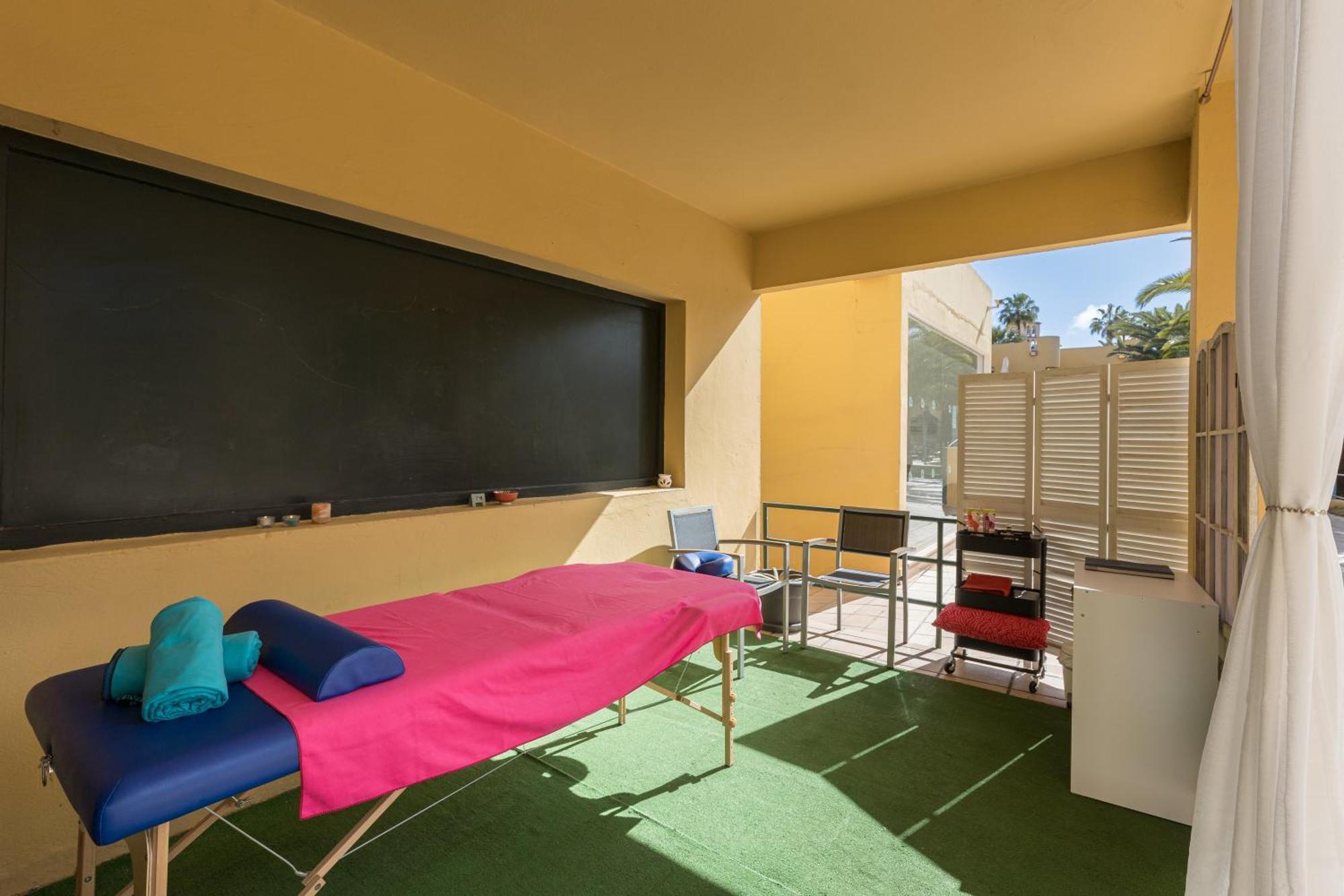 Home2Book Pool & Tennis Court Cozy Apt, Corralejo Bagian luar foto